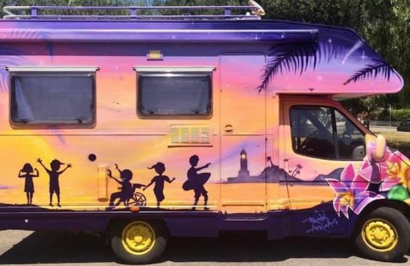 “CAMPER EVVIVA”, UNA GRANDE STORIA D’AMORE (PER IL PROSSIMO) MADE IN PUGLIA.